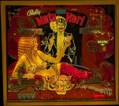Mata Hari backglass