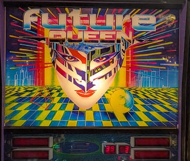 Future Queen backglass