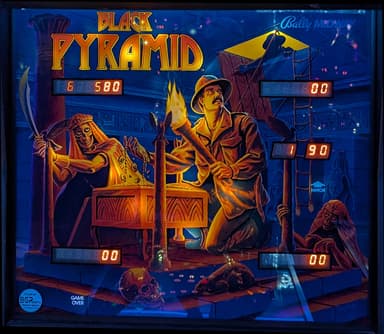 Black Pyramid backglass