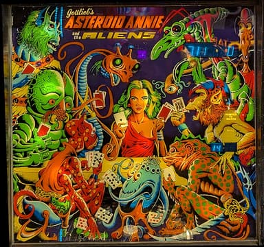 Asteroid Annie and the Aliens backglass